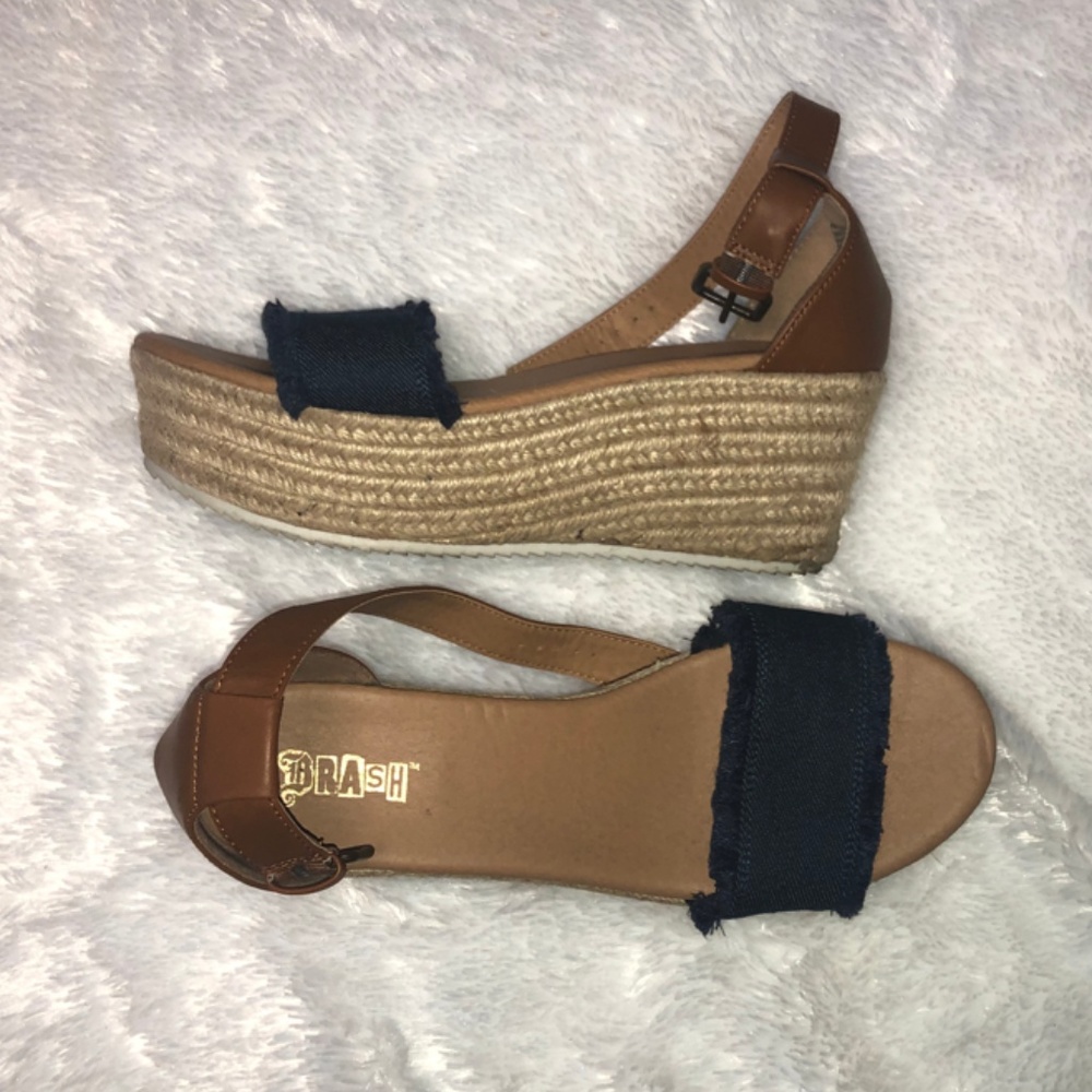 Platform Sandals Sz 8.5-9